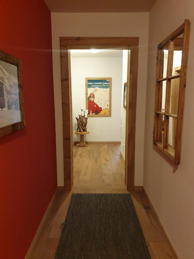 Davos, Residenz Meierhof, Chasa Hubertus Buitenkant foto
